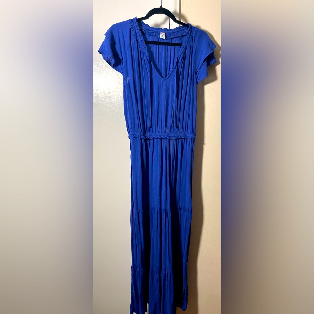 Old navy maxi dress.